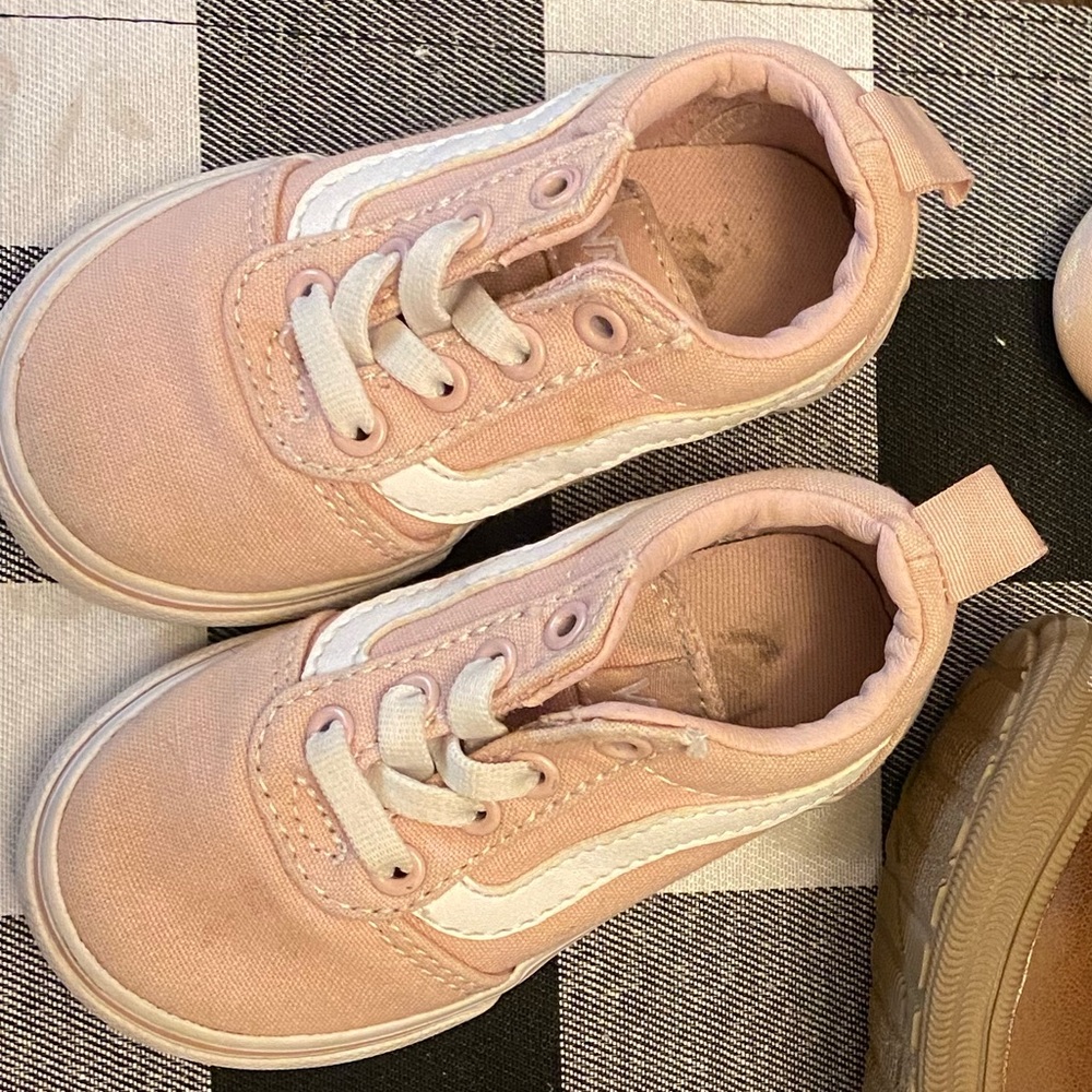Pink Toddler Vans 5c